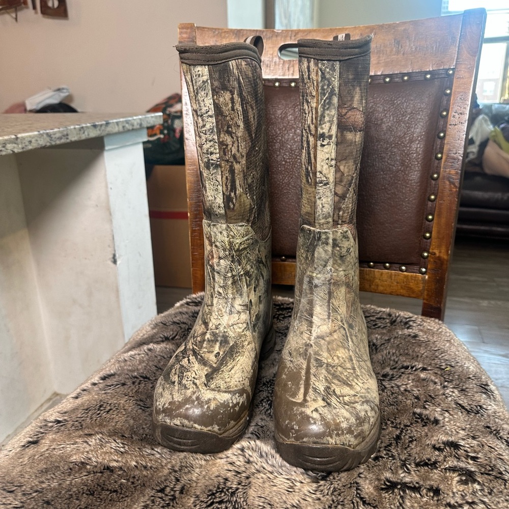 The Original Muck Boots Waterproof Insulated Mossy Oak Hunting Boots, M-8/W-9 - Picture 13 of 13